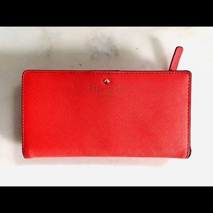 Kate Spade Wallet Poppy